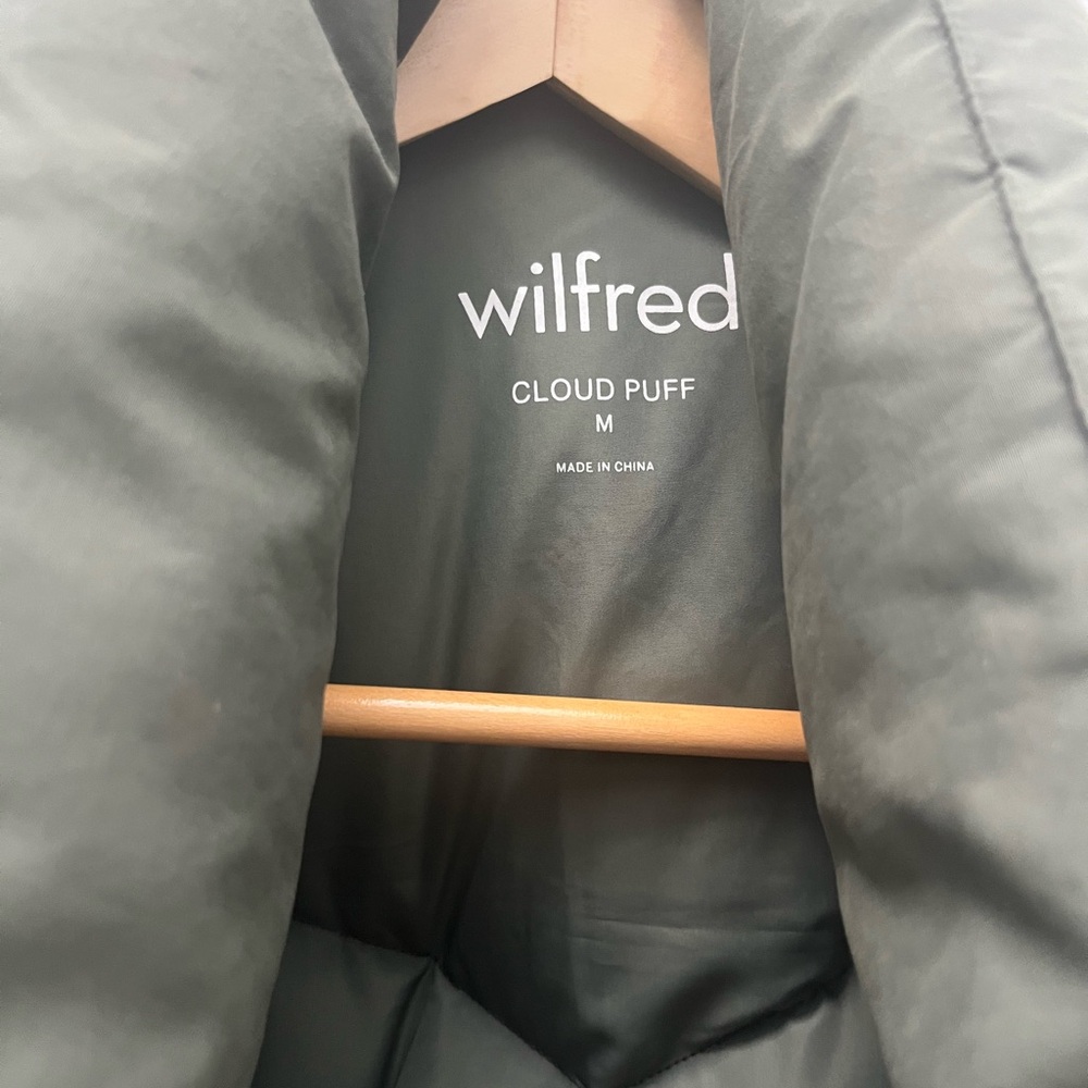 Wilfred Cloud Puff Jacket in Forest Green